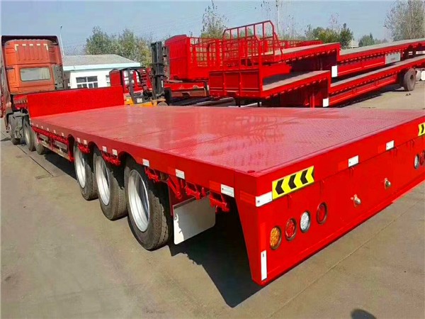 Flatbed Transport Semi-Trailers