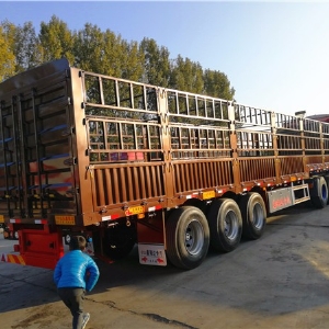 Warehouse Fence Semi-Trailers