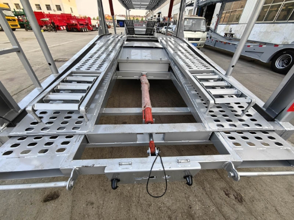 Central Asian Five Countries European-Style Car Carrier Cage Trailers